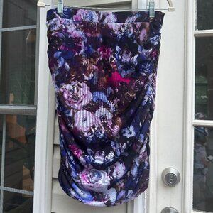 Cache Woman Rushed Skirt, Purple Floral Stretch Elastic Waist, Size 8